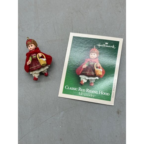Hallmark Keepsake 2004 Classic Red Riding Hood Ornament Used READ - Picture 2 of 4